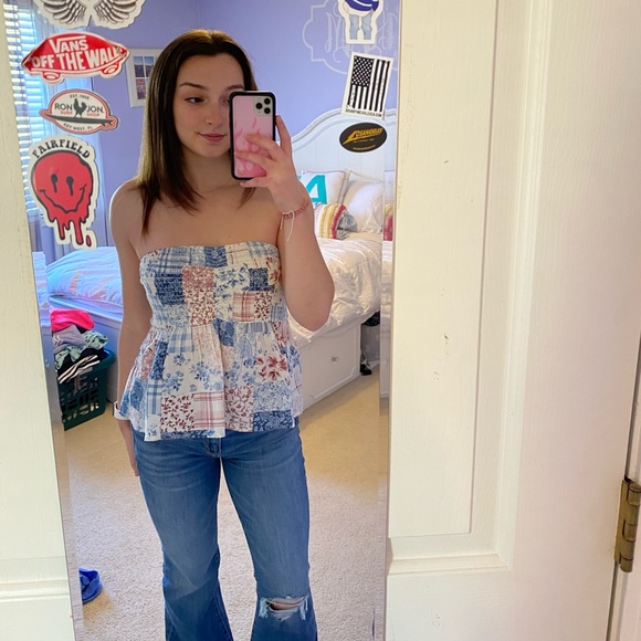 Meet your Posher, Allison - Picture 1 of 1